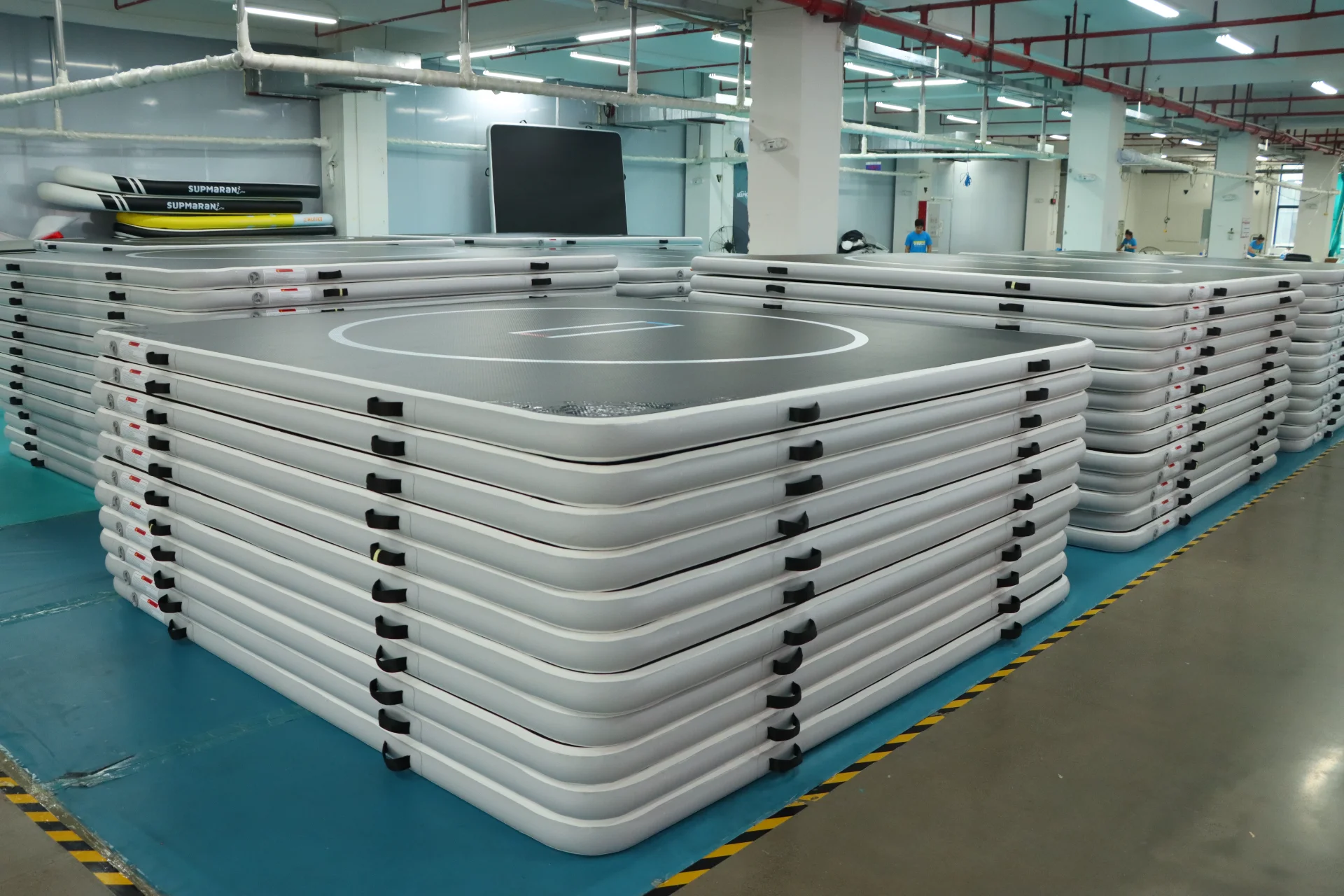 Inflatable wrestling and gym mats prepared for wholesale supply