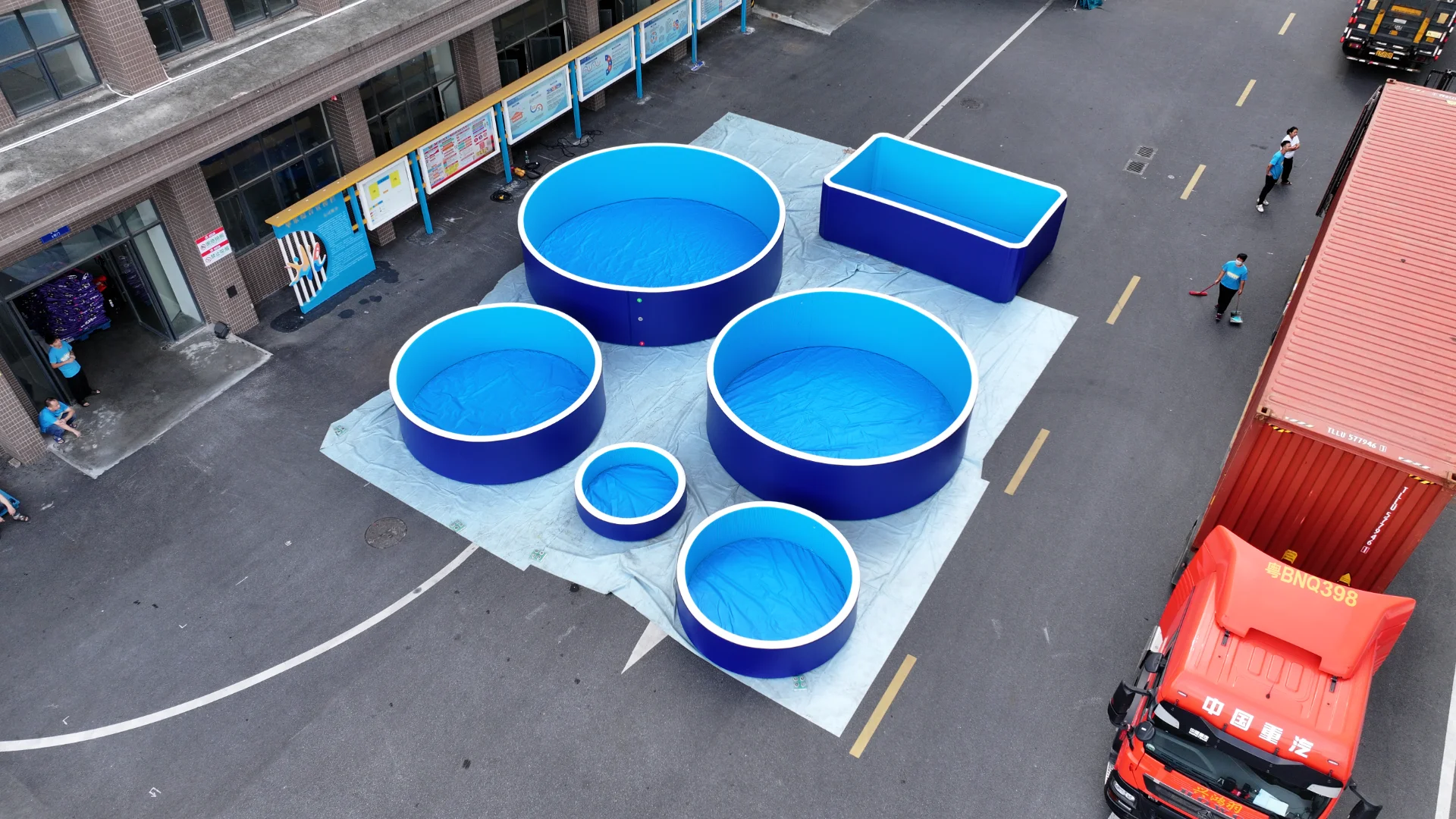 Large blue drop stitch pools for custom and wholesale orders